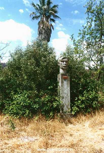 busto-poeta.jpg